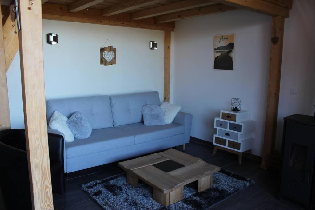 Appartement Vue Sur Le Golf Et Le Lac Leman Publier Esterno foto
