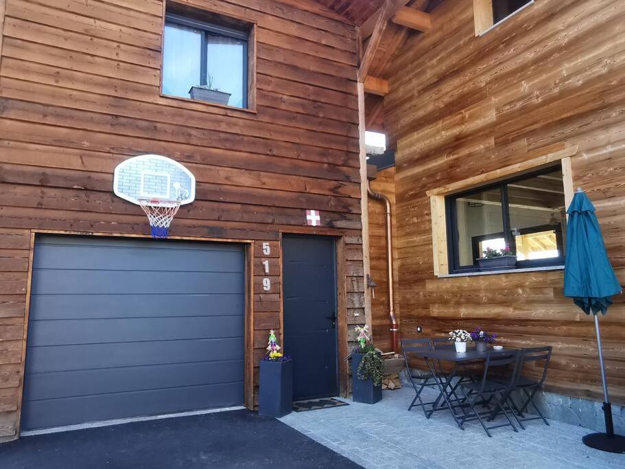 Appartement Vue Sur Le Golf Et Le Lac Leman Publier Esterno foto