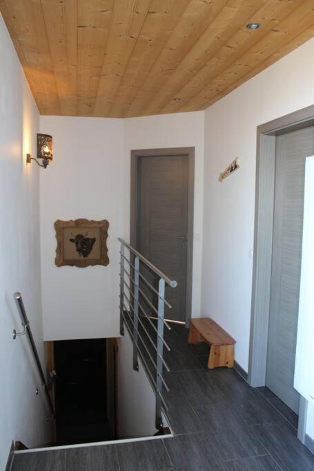 Appartement Vue Sur Le Golf Et Le Lac Leman Publier Esterno foto